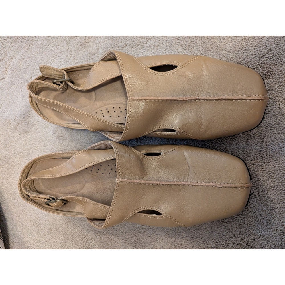 Easy Street Comfort Wave Tan Slingback Sandals Square Toe Womens 12M 40-1865